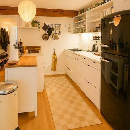 Appartement Characterful Split-level Flat In Christianshavn